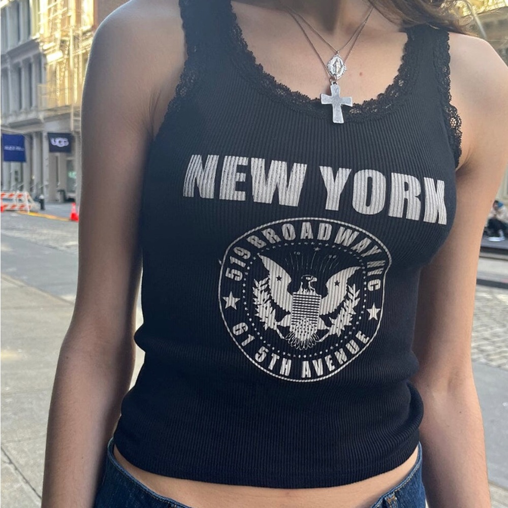 Brandy Melville New York Tank